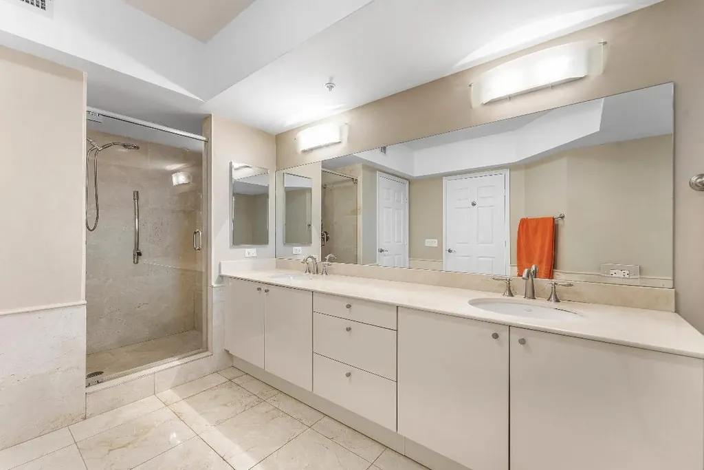 411 N New River Drive Fort Lauderdale FL 33301