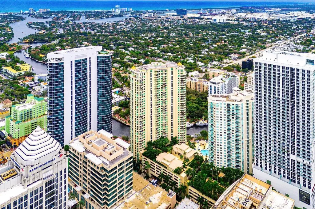 411 N New River Drive Fort Lauderdale FL 33301