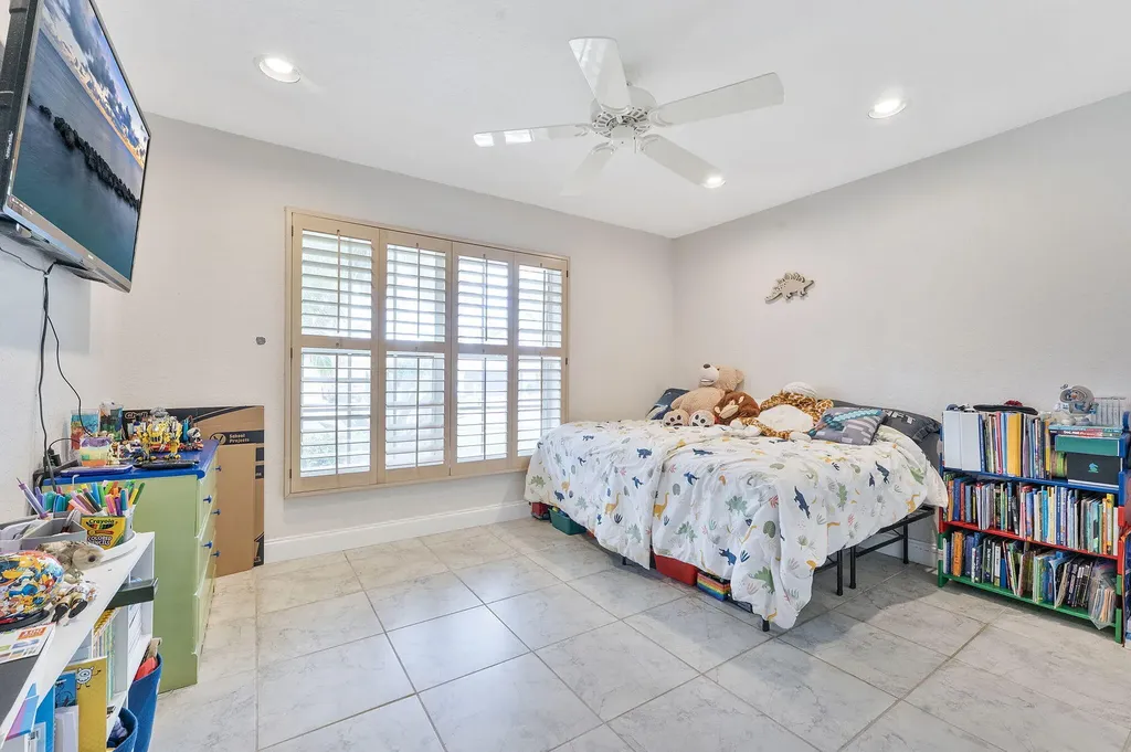 6077 Slice Court Boynton Beach FL 33437