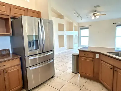 6959 NW Hershy Circle Port St Lucie FL 34983