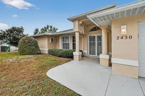 2450 SE Perugia Street Port St Lucie FL 34952