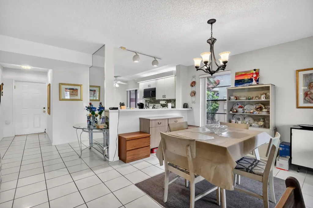 10215 N Circle Lake Drive Boynton Beach FL 33437