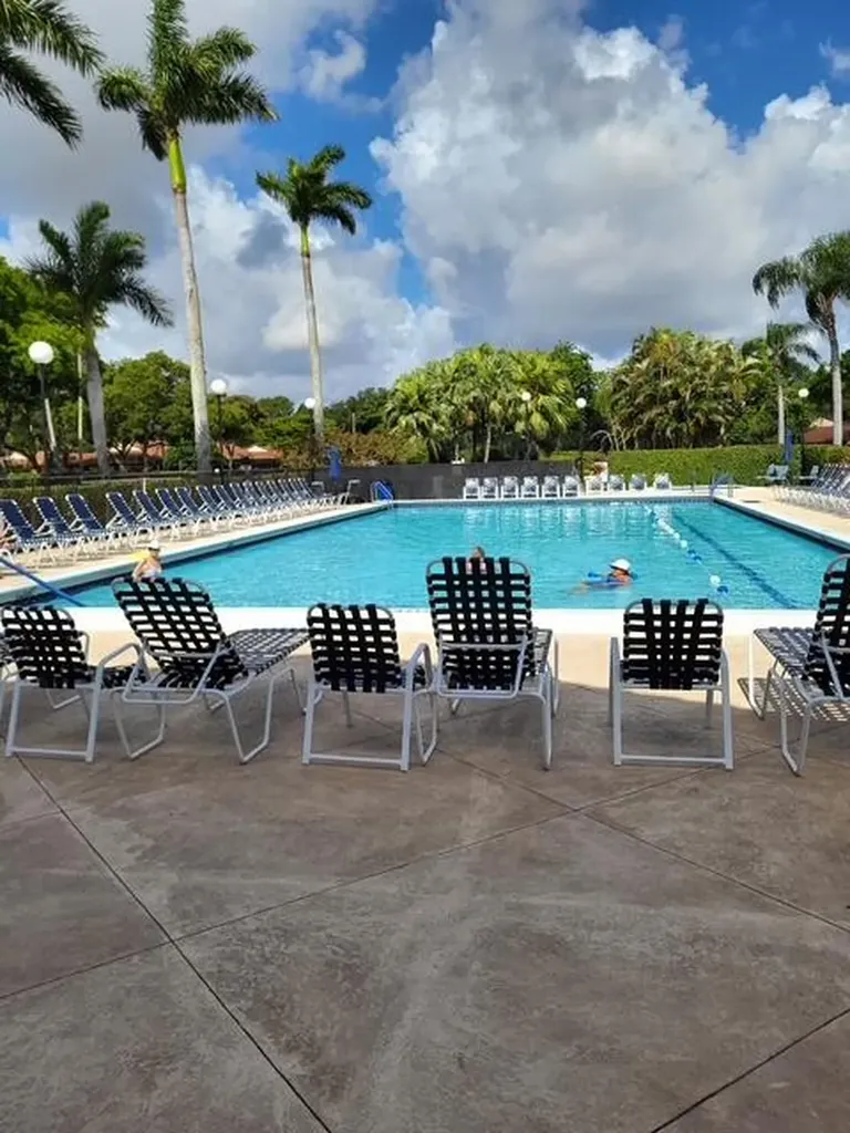 10215 N Circle Lake Drive Boynton Beach FL 33437