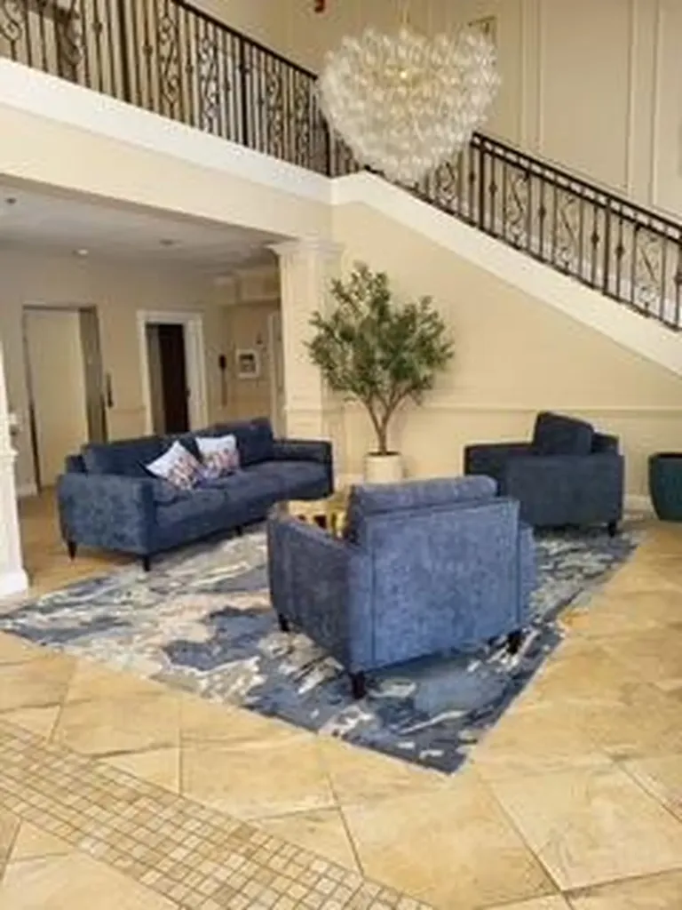 10215 N Circle Lake Drive Boynton Beach FL 33437