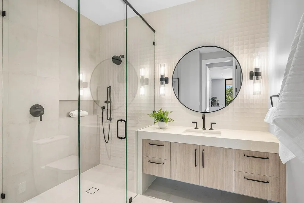 810 Andrews Avenue Delray Beach FL 33483