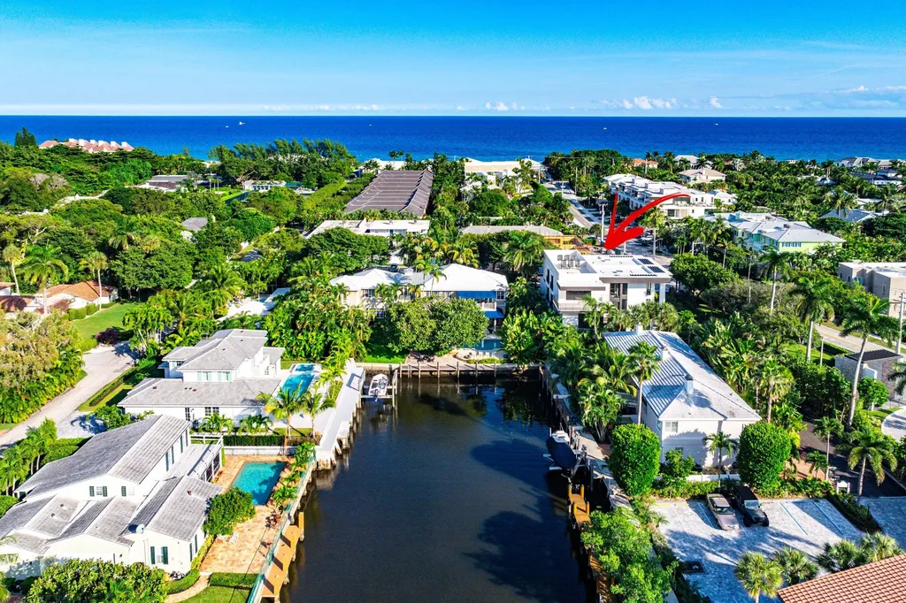 810 Andrews Avenue Delray Beach FL 33483