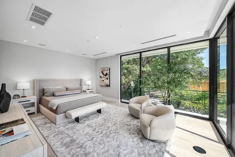 810 Andrews Avenue Delray Beach FL 33483
