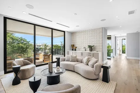 810 Andrews Avenue Delray Beach FL 33483