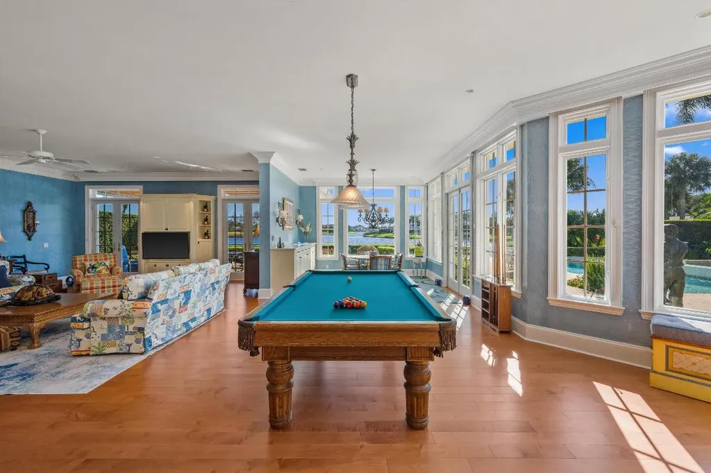 258 Locha Drive Jupiter FL 33458