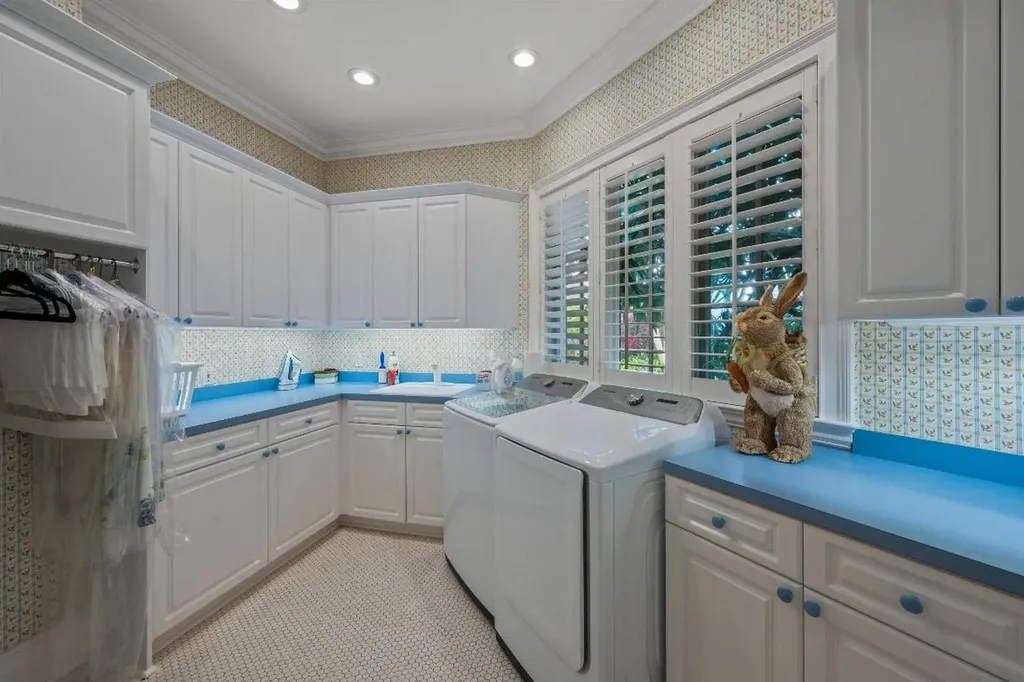 258 Locha Drive Jupiter FL 33458