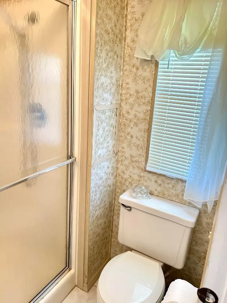 39012 Gayle Bay Boynton Beach FL 33436