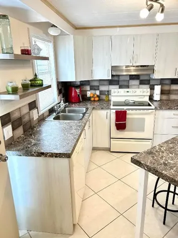 39012 Gayle Bay Boynton Beach FL 33436