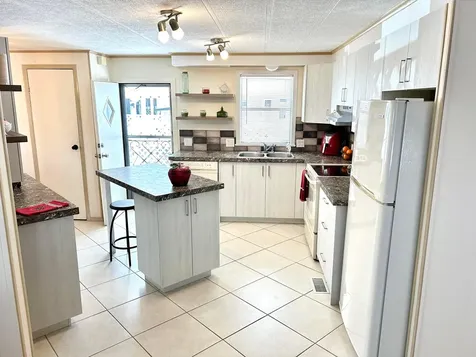 39012 Gayle Bay Boynton Beach FL 33436