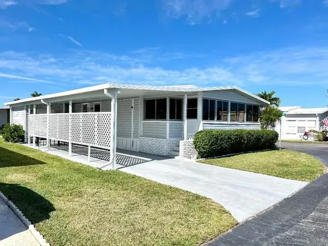 39012 Gayle Bay Boynton Beach FL 33436