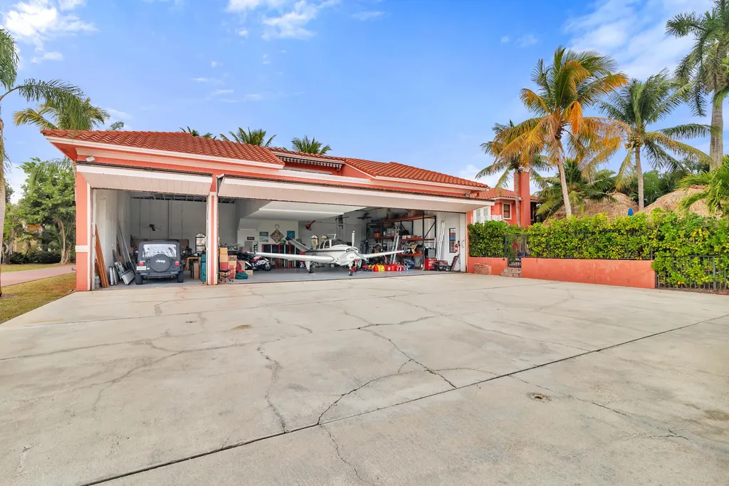 15580 Bellanca Lane Wellington FL 33414