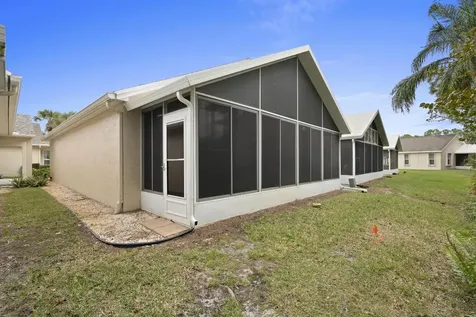 599 NW San Remo Circle Port St Lucie FL 34986