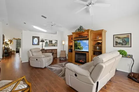 599 NW San Remo Circle Port St Lucie FL 34986