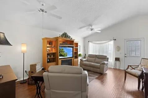 599 NW San Remo Circle Port St Lucie FL 34986