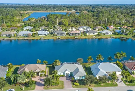 715 Yearling Trail Sebastian FL 32958