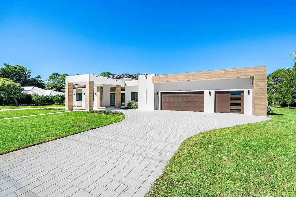 14817 Paddock Drive Wellington FL 33414