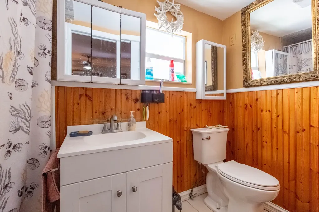 1016 N E Street Lake Worth Beach FL 33460