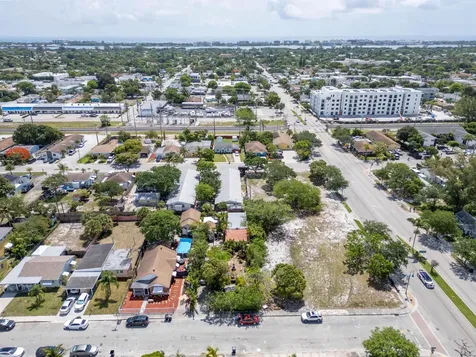 1016 N E Street Lake Worth Beach FL 33460