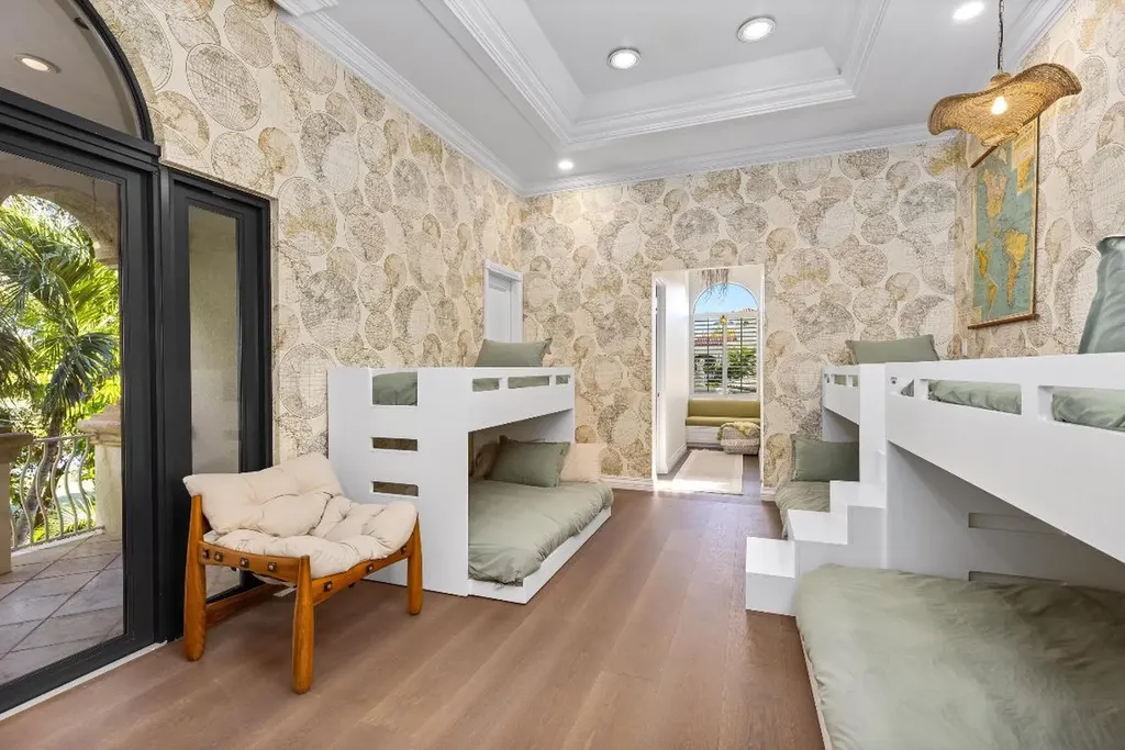 422 Addison Park Lane Boca Raton FL 33432
