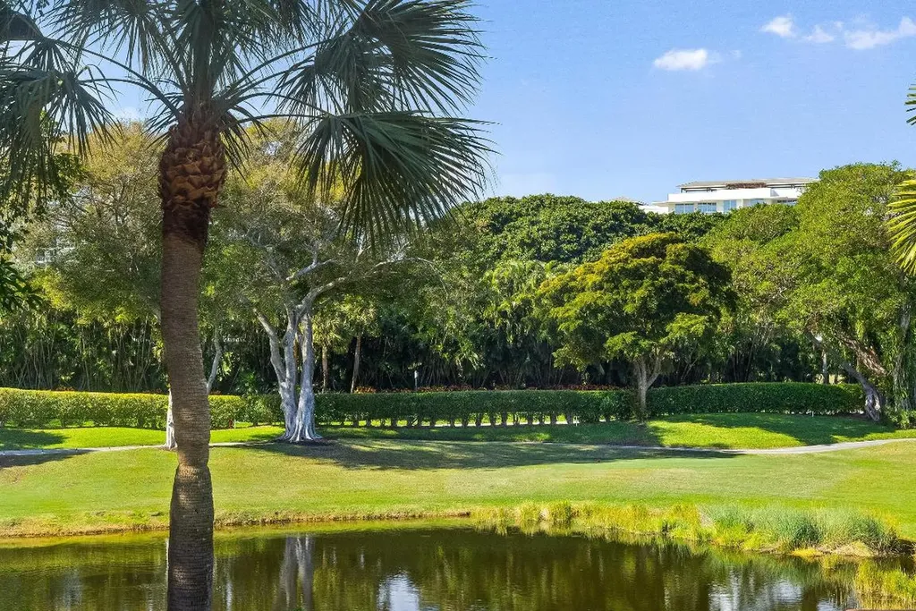 422 Addison Park Lane Boca Raton FL 33432