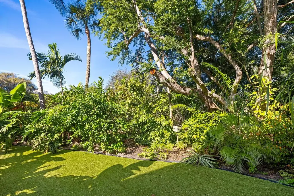 422 Addison Park Lane Boca Raton FL 33432