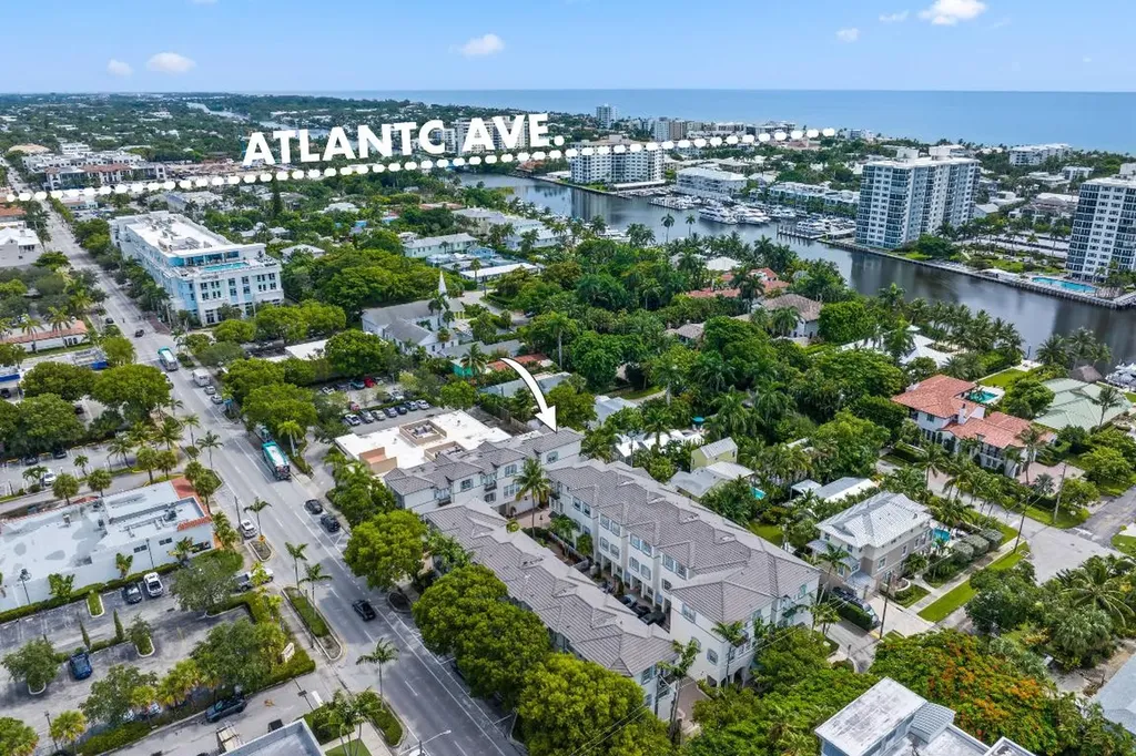 285 SE 6th Avenue Delray Beach FL 33483