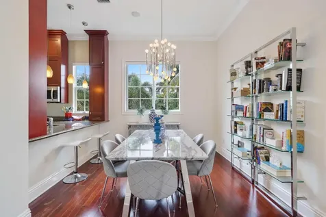 285 SE 6th Avenue Delray Beach FL 33483