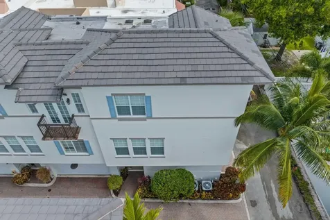 285 SE 6th Avenue Delray Beach FL 33483