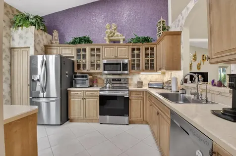 6165 Petunia Road Delray Beach FL 33484