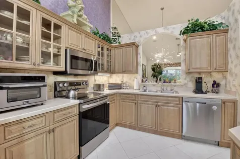 6165 Petunia Road Delray Beach FL 33484