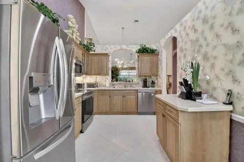 6165 Petunia Road Delray Beach FL 33484