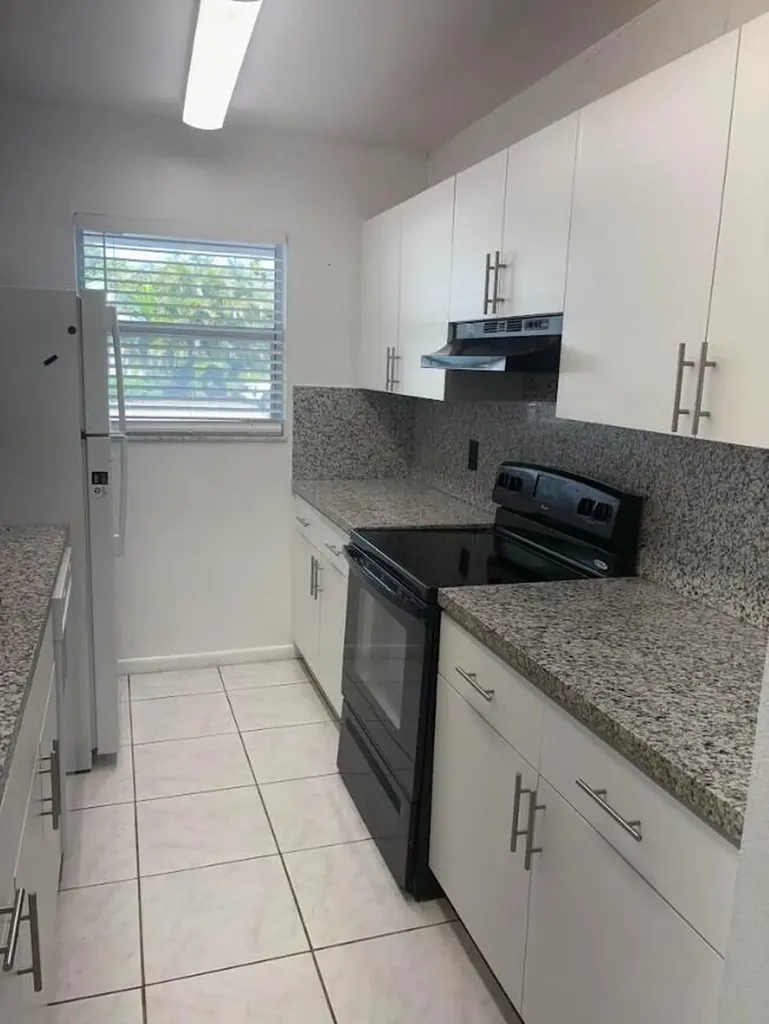 2801 Albatross Road Delray Beach FL 33444