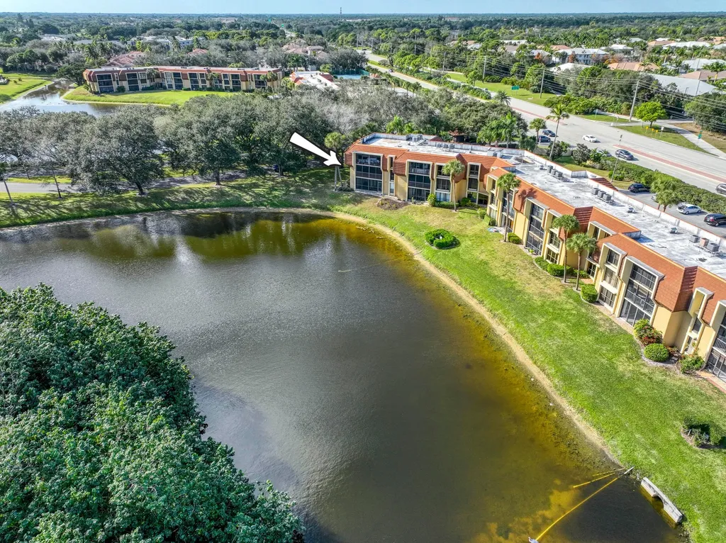 5250 Woodland Lakes Drive Palm Beach Gardens FL 33418