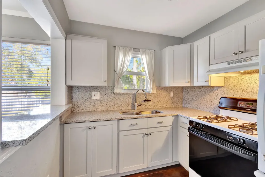 736 Rockland Drive West Palm Beach FL 33405