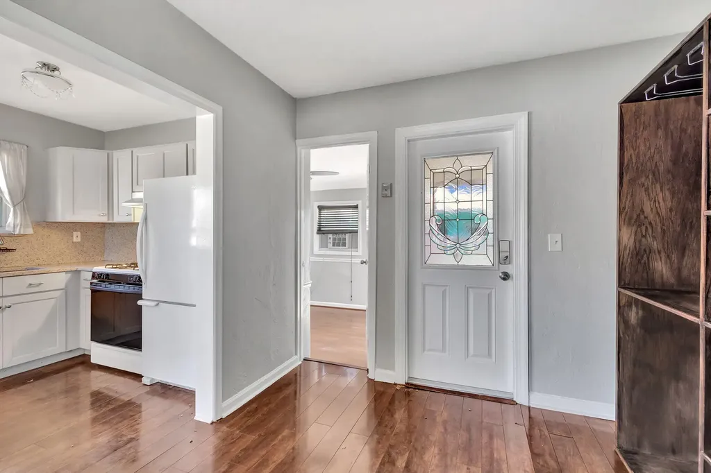 736 Rockland Drive West Palm Beach FL 33405