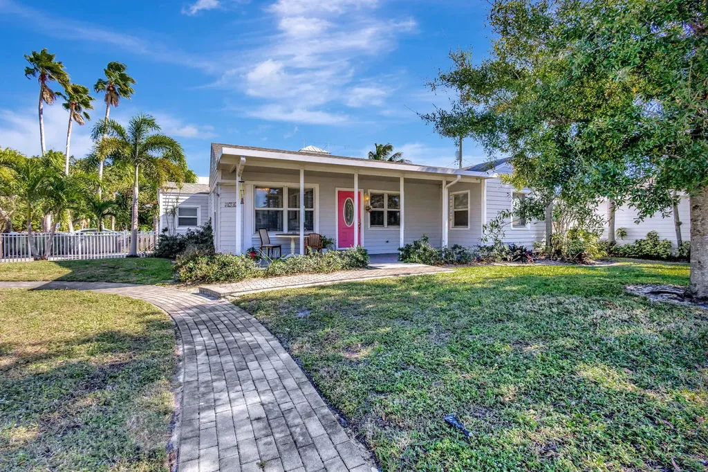 736 Rockland Drive West Palm Beach FL 33405