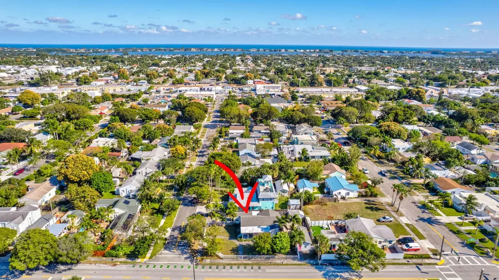 736 Rockland Drive West Palm Beach FL 33405