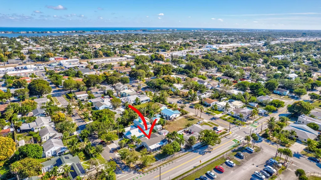 736 Rockland Drive West Palm Beach FL 33405