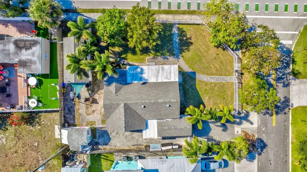 736 Rockland Drive West Palm Beach FL 33405