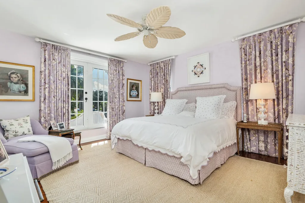 3213 Vincent Road West Palm Beach FL 33405