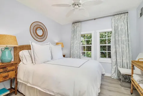 3213 Vincent Road West Palm Beach FL 33405