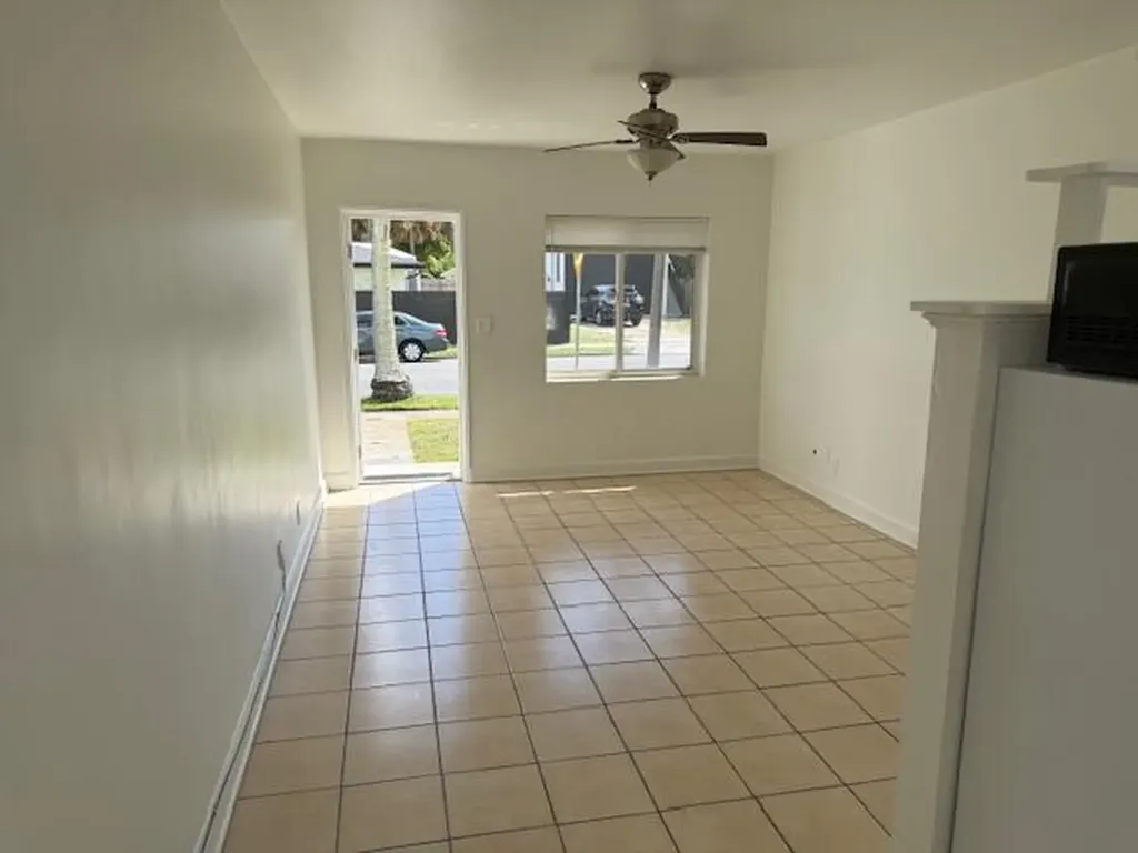 405 53rd Street West Palm Beach FL 33407