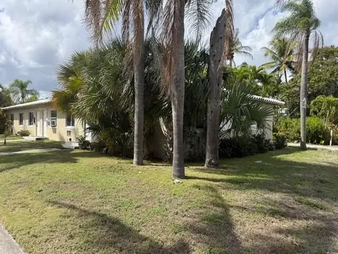 405 53rd Street West Palm Beach FL 33407