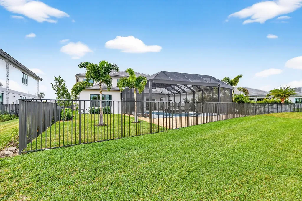 9892 Migration Point Palm Beach Gardens FL 33412