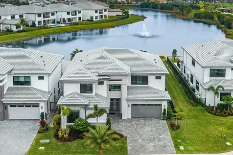 9892 Migration Point Palm Beach Gardens FL 33412