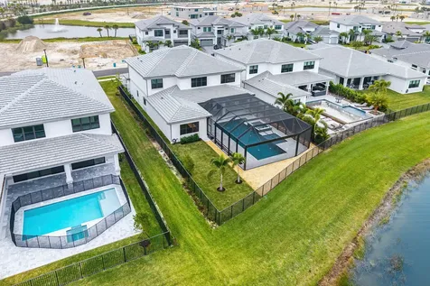 9892 Migration Point Palm Beach Gardens FL 33412